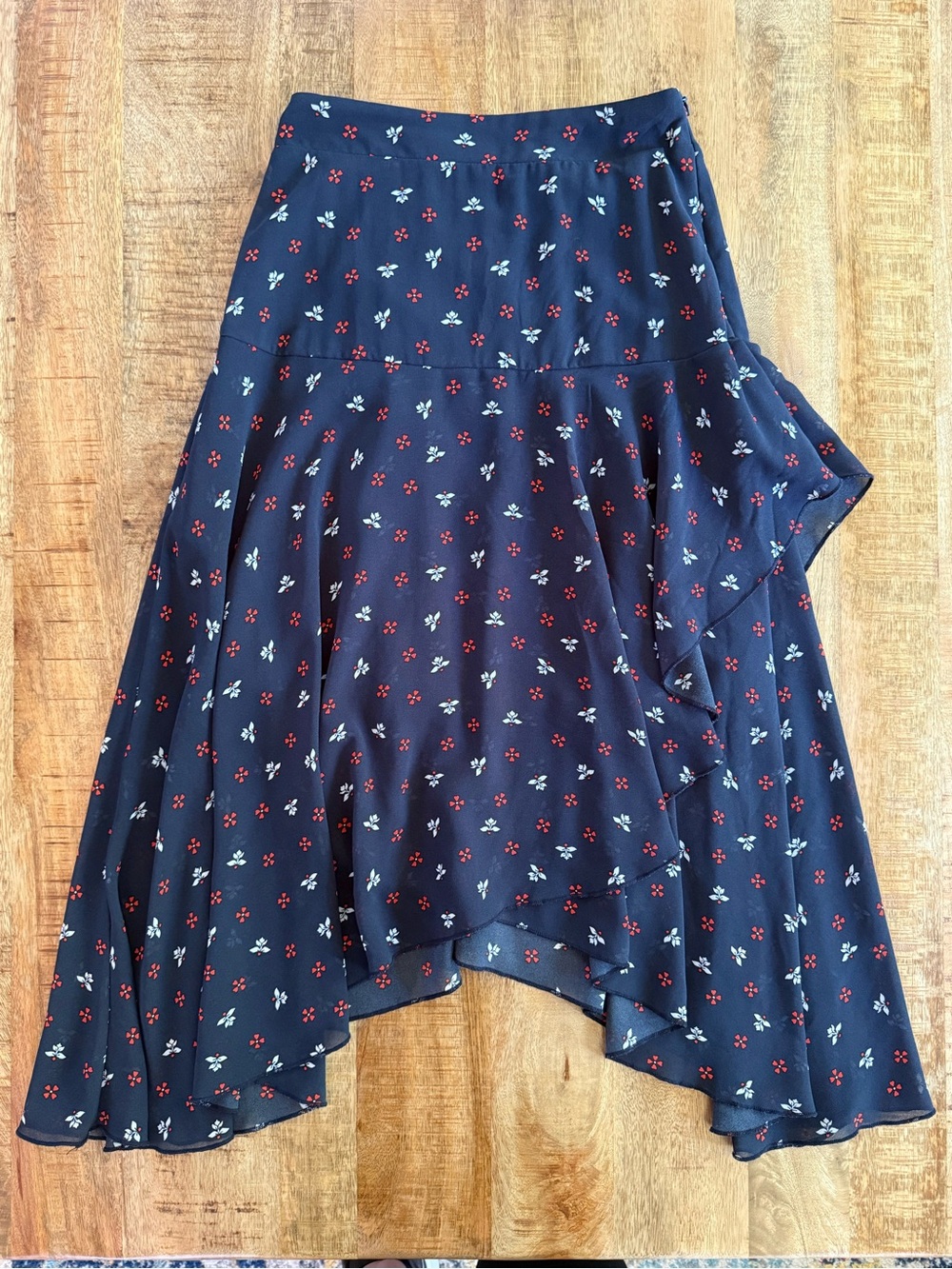 H&M Floral Asymmetrical Ruffle Midi Skirt Size Red White Blue Back to School - Picture 3 of 14
